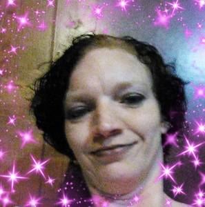 Meet your Posher, Genia